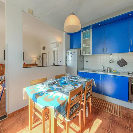 Casa Iris Confort E Mare A Due Passi Apartment *