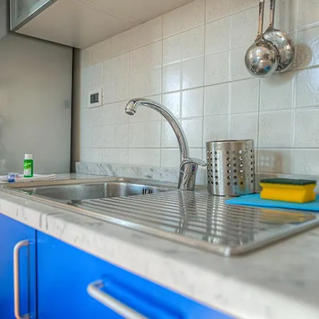 Апартаменты Casa Iris Confort E Mare A Due Passi